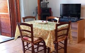 Marina Di Olbia Guest Apartment